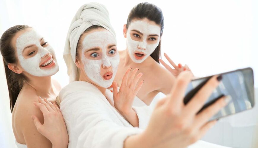 Aesthetic Dermatology by Dr Ameena Jaleel